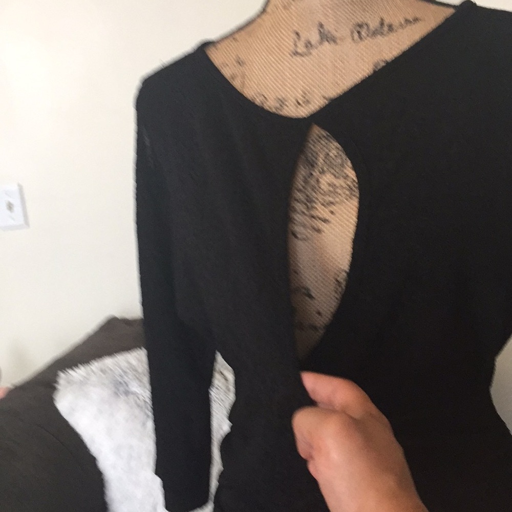 ASHRO cold shoulder top 🍂🖤🍂 - Picture 6 of 8